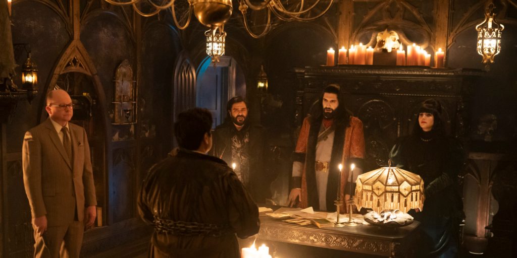 Сериалы и фильмы про вампиров от ужасающе страшных до уморительно ...