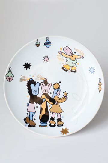 новогодние товары: Тарелка «Ребята-зайчата» Agami Ceramics