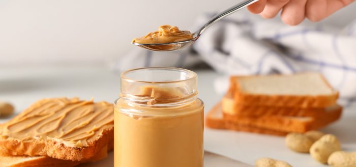 Orekhovaya pasta: chto eto takoe i s chem eyo edyat