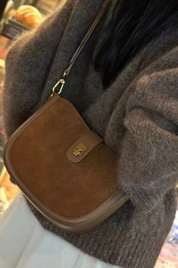 С дополнительной застёжкой сверху