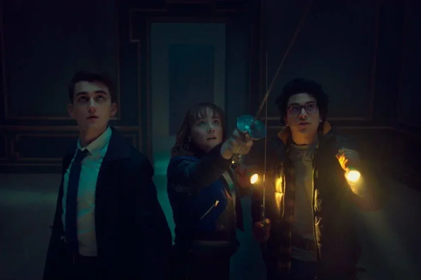 сериал «Агентство "Локвуд и компания"»