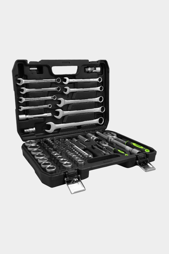 что подарить на новый год любимым мужчинам