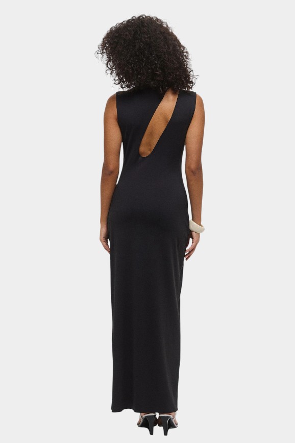 нарядные платья, которые можно надеть на новогодний корпоратив