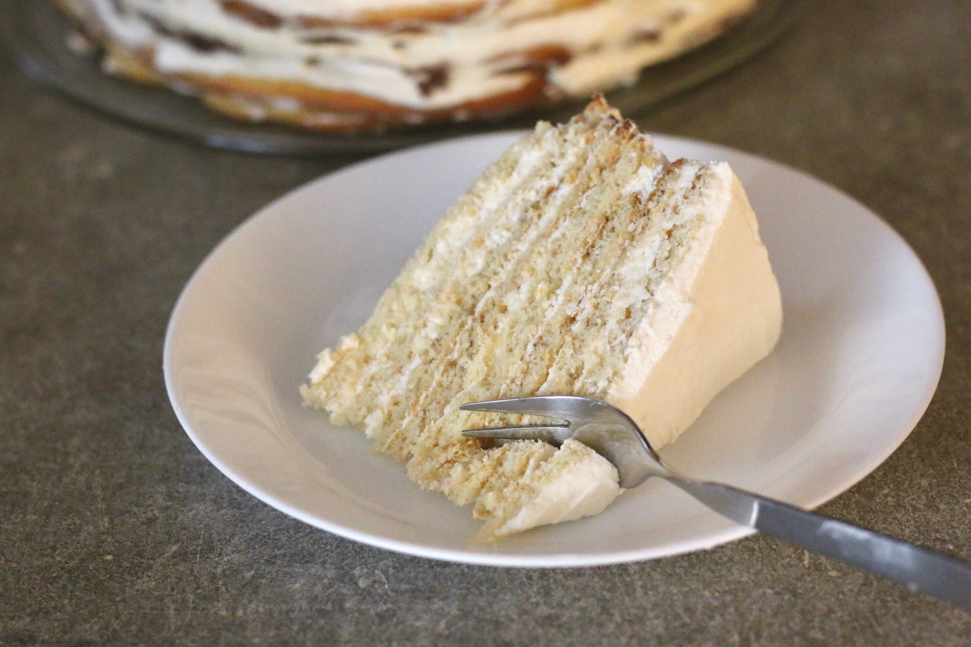 Нежный торт «Молочная девочка» в домашних условиях