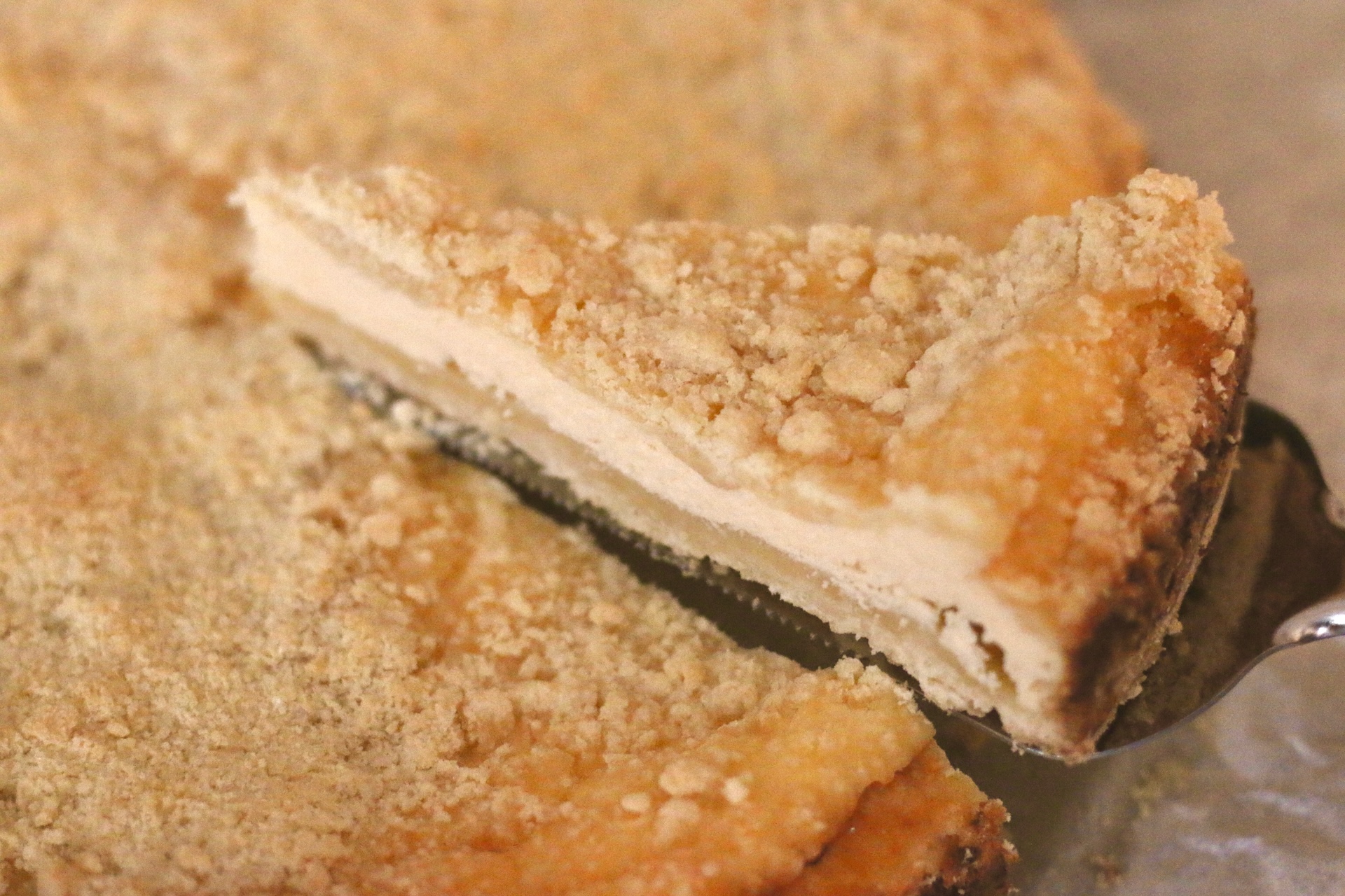 Королевская ватрушка — простой и невероятно вкусный пирог с творогом