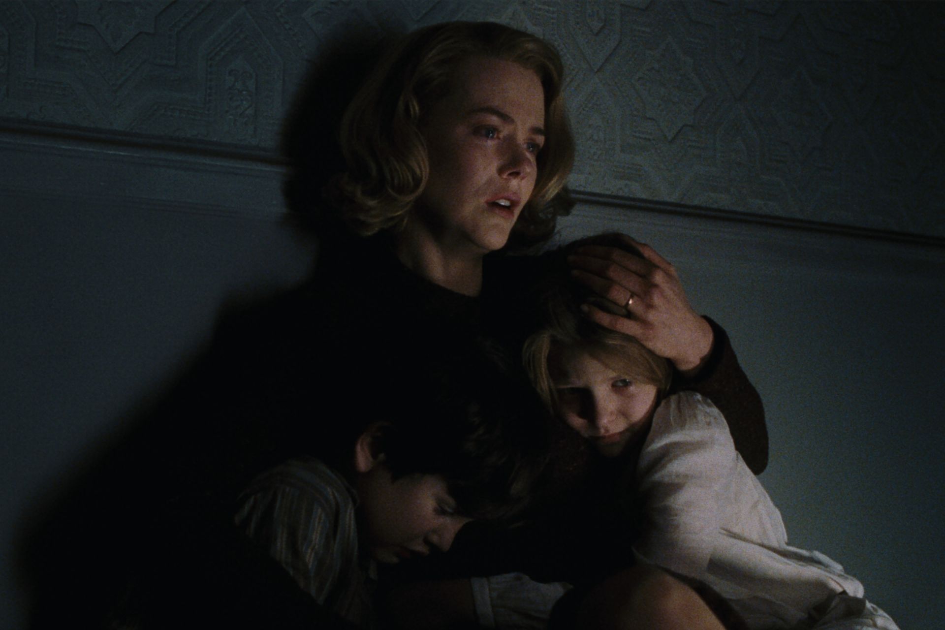 Неочевидный смысл фильма «Другие» 2001 с Николь Кидман