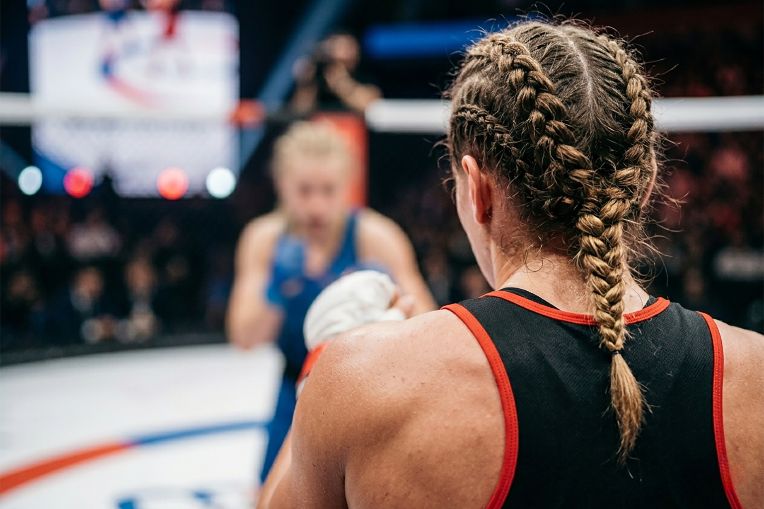 женское ММА признали