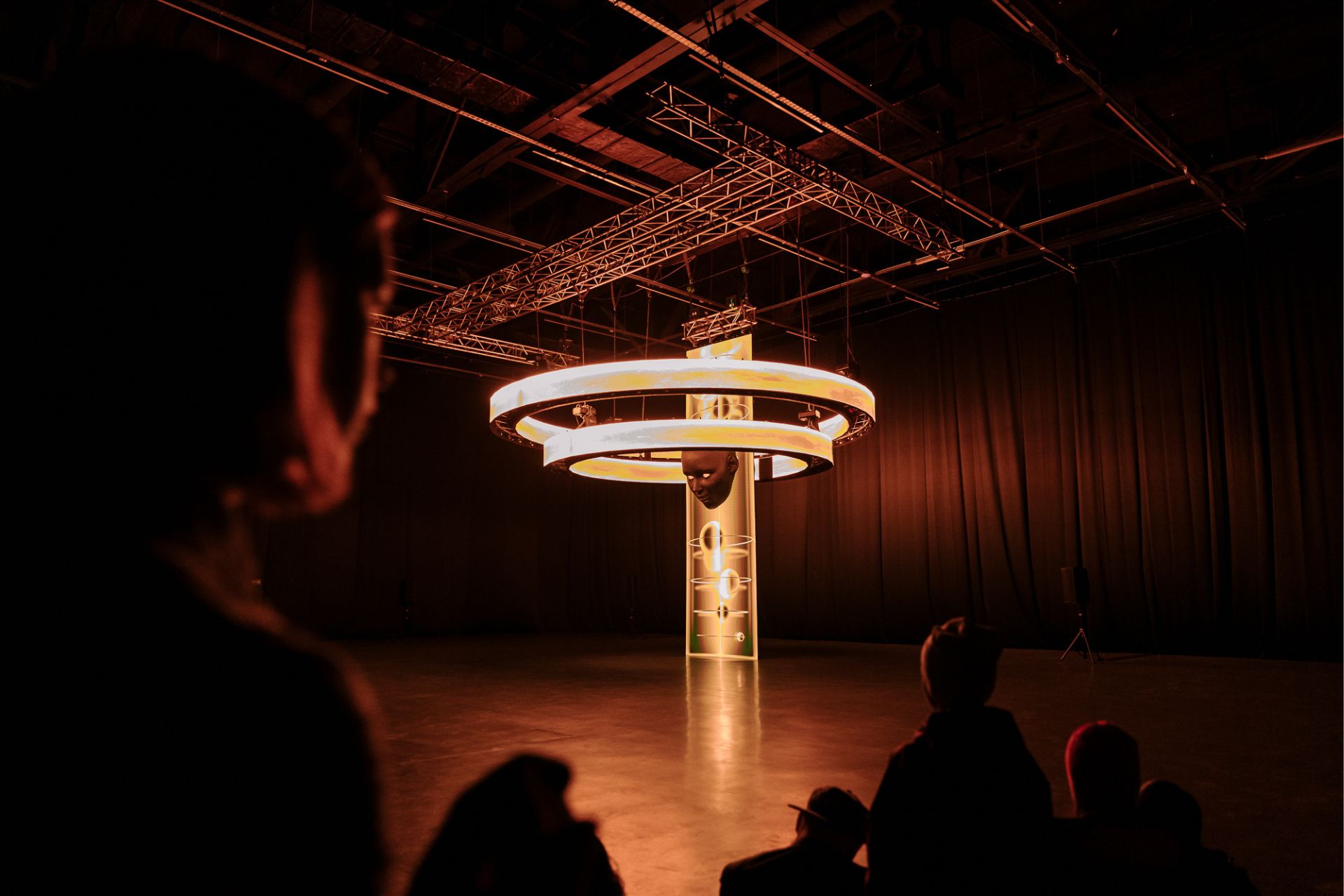 Как не растеряться на выставке мультимедийного искусства